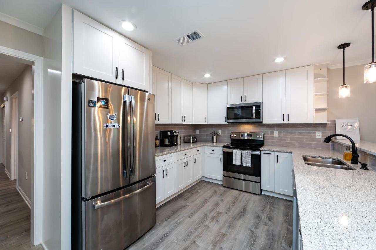 Brandnew Spacious 4 Bedroom House Minutes To Uptown Charlotte Eksteriør bilde