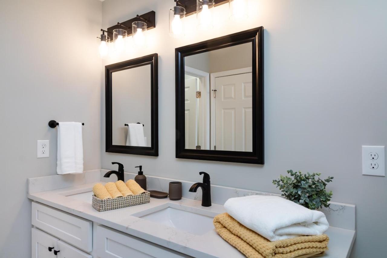 Brandnew Spacious 4 Bedroom House Minutes To Uptown Charlotte Eksteriør bilde